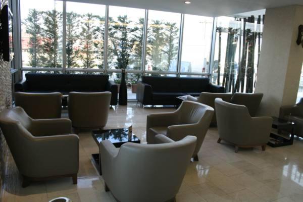 Duzce Gosterisli Otel מראה חיצוני תמונה