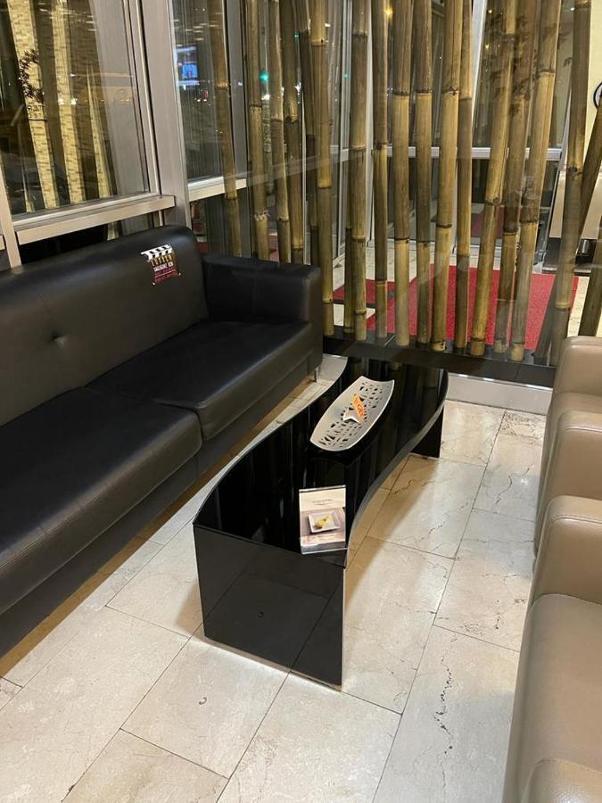 Duzce Gosterisli Otel מראה חיצוני תמונה