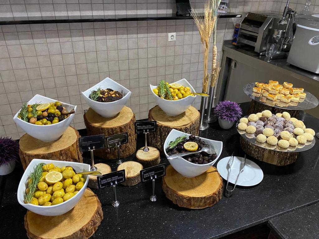 Duzce Gosterisli Otel מראה חיצוני תמונה