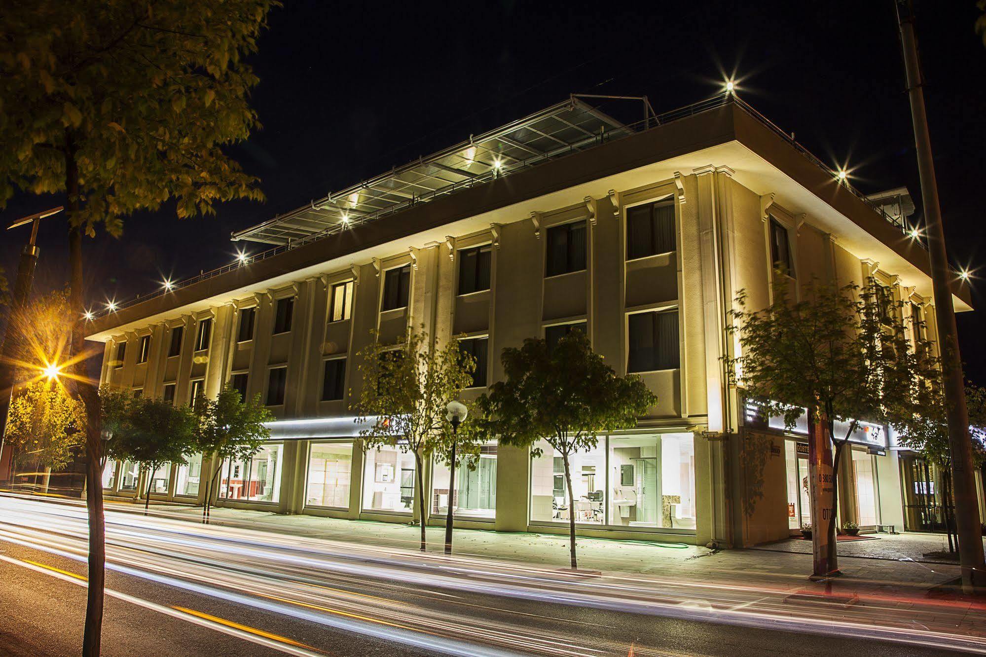 Duzce Gosterisli Otel מראה חיצוני תמונה