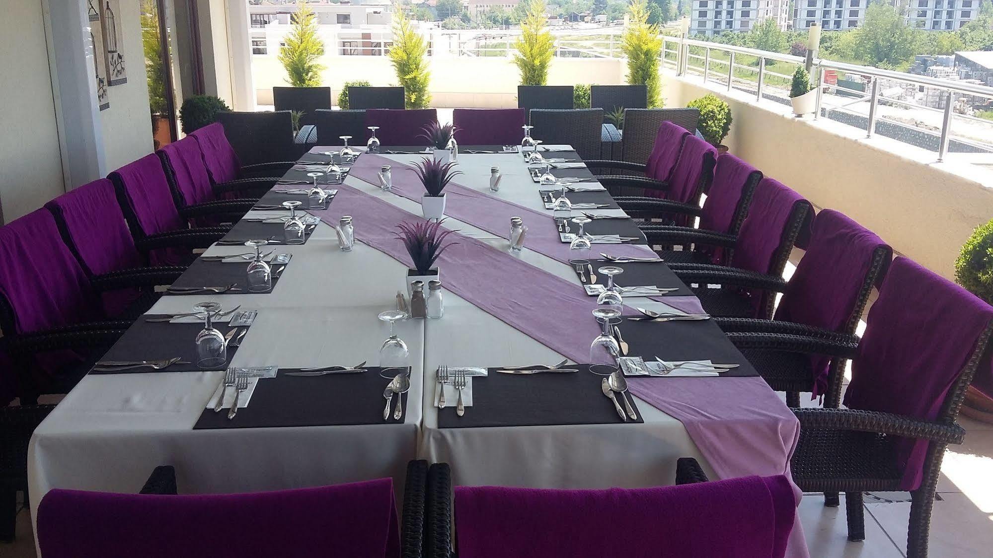 Duzce Gosterisli Otel מראה חיצוני תמונה